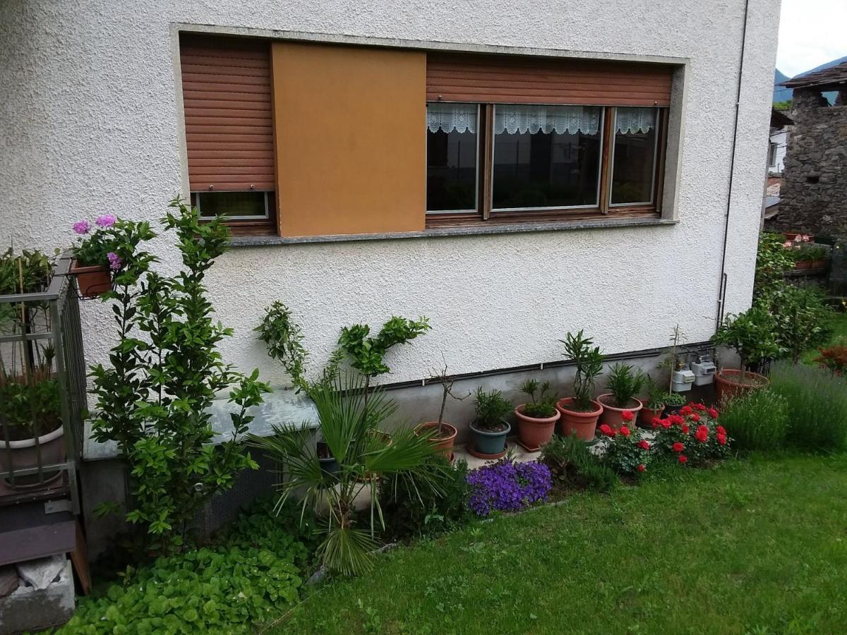 B & B Sentiero Valtellina Castello dell'Acqua 외부 사진